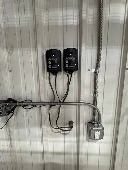 More Photos Of N643 Boulder Rd, Watertown Distribution For Sale