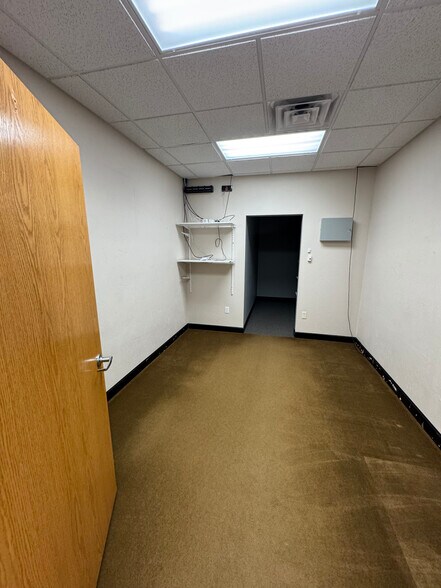 More Photos Of 525 N Peters Ave, Fond Du Lac Unknown For Lease