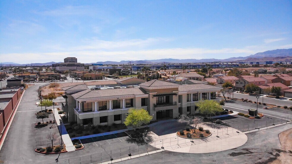 More Photos Of 6970 W Patrick Ln, Las Vegas Medical For Sale