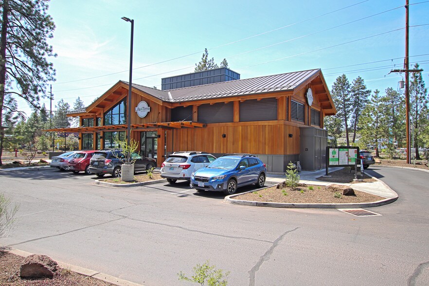 More Photos Of 320 SW Century Dr, Bend Unknown For Lease