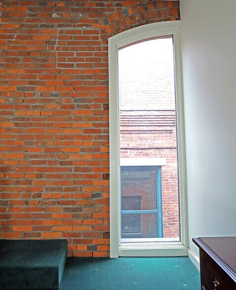 More Photos Of 125 1st Ave, Pittsburgh Office Residential For Sale