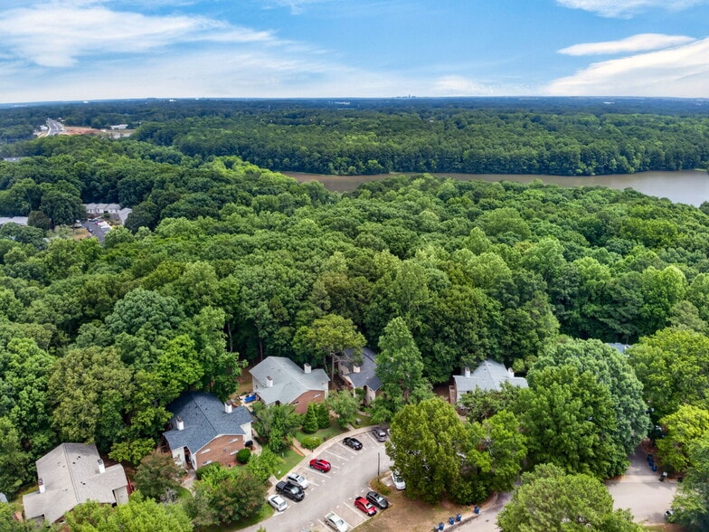 More Photos Of 5333 Wayne St, Raleigh Multifamily For Sale