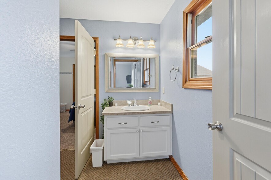 More Photos Of 25695 Mulberry Rd, Webb City Winery Vineyard For Sale