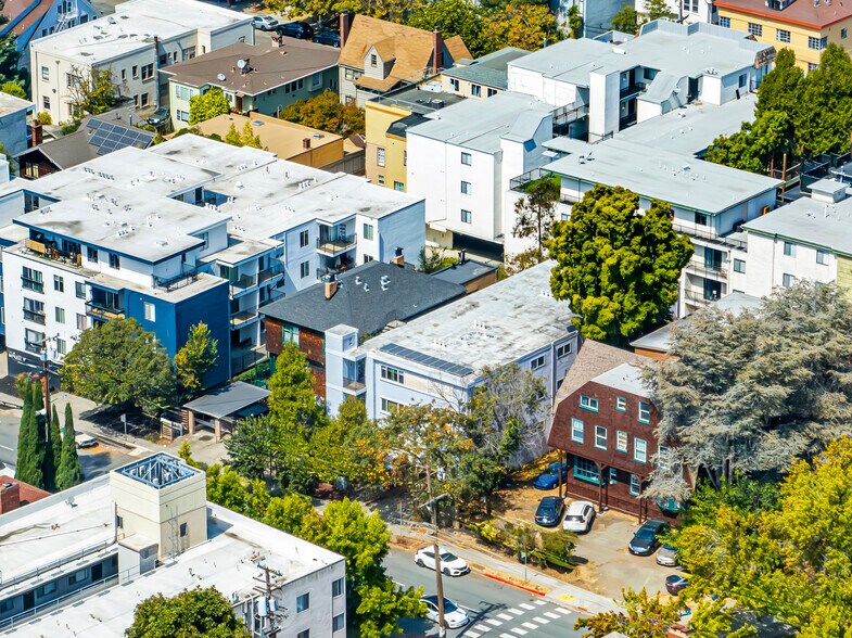 More Photos Of 2741 Dwight Way, Berkeley Apartments For Sale