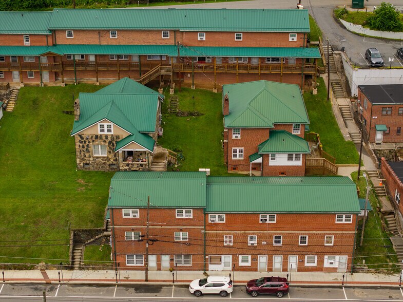 More Photos Of 271 Wallace Cir, Boone Apartments For Sale