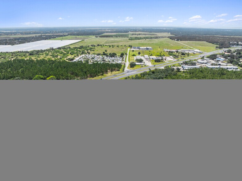 More Photos Of 107 Caladium Row, Sebring Self Storage For Sale