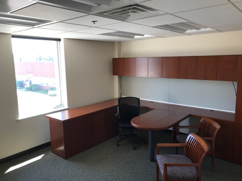 More Photos Of 405 Shawmut Ave, La Grange Self Storage For Lease