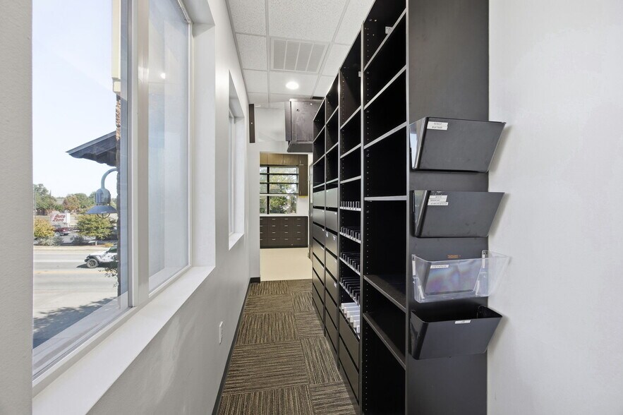 More Photos Of 4010 Sandy Brook Dr, Round Rock Medical For Sale