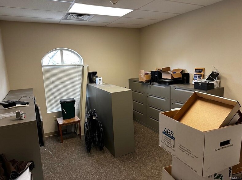 More Photos Of 132 Mission Ranch Blvd, Chico Office For Lease