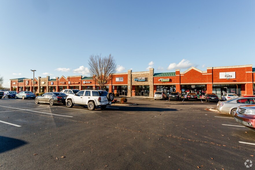 More Photos Of 14799-14833 Lebanon Rd, Old Hickory Freestanding For Lease