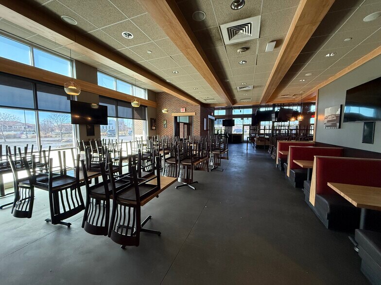 More Photos Of 8383 N Booth Ave, Kansas City Unknown For Lease