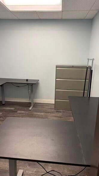 More Photos Of 11639 Goldring Rd, Arcadia Warehouse For Lease