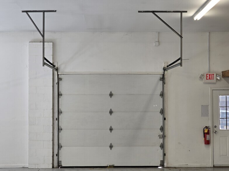 More Photos Of 3212 State Route 94, Franklin Light Manufacturing For Lease