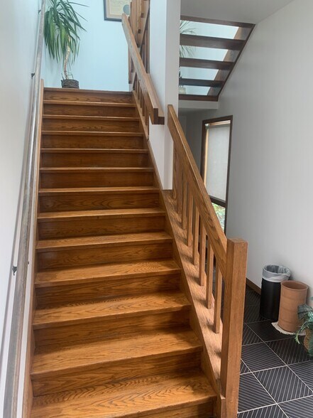 More Photos Of 35 Brant Ave, Clark Office For Sale