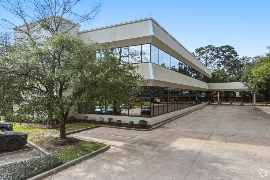 More Photos Of 8500 Cypresswood Dr, Spring Office For Sale