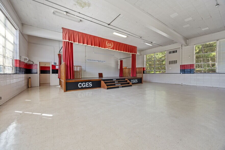 More Photos Of 8967 Cedar Grove School Loop Rd, Nashville Schools For Sale