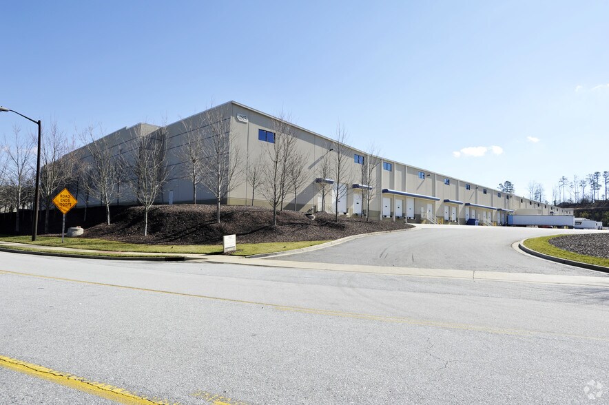 More Photos Of 485 Horizon Dr, Suwanee Warehouse For Lease