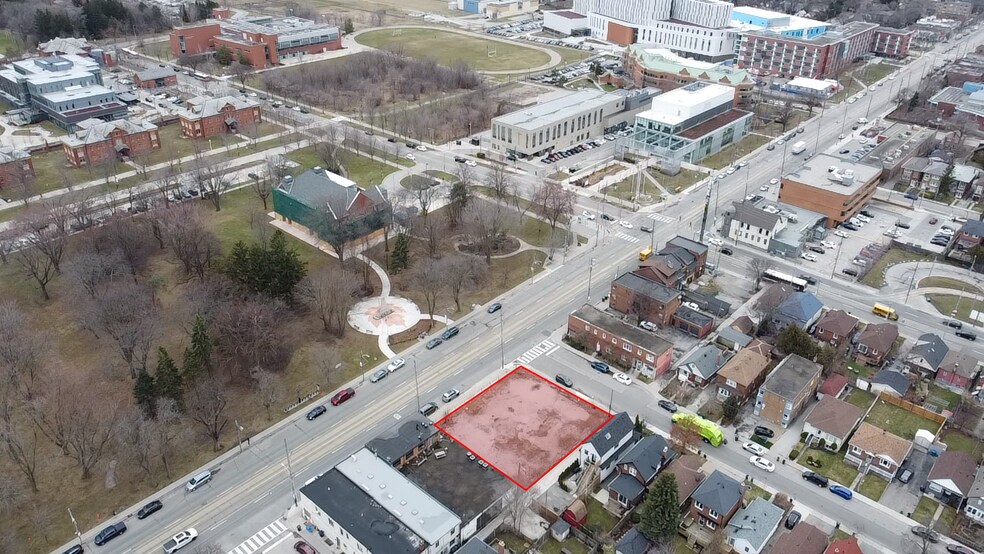 More Photos Of 3142 Lake Shore Blvd W, Toronto Land For Lease