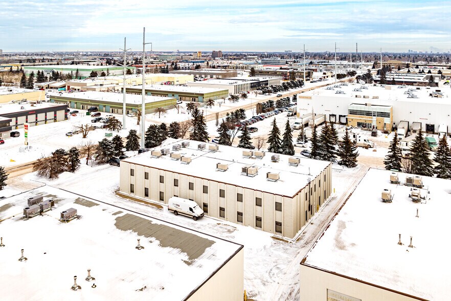 More Photos Of 10440-10464 176 St NW, Edmonton Unknown For Lease