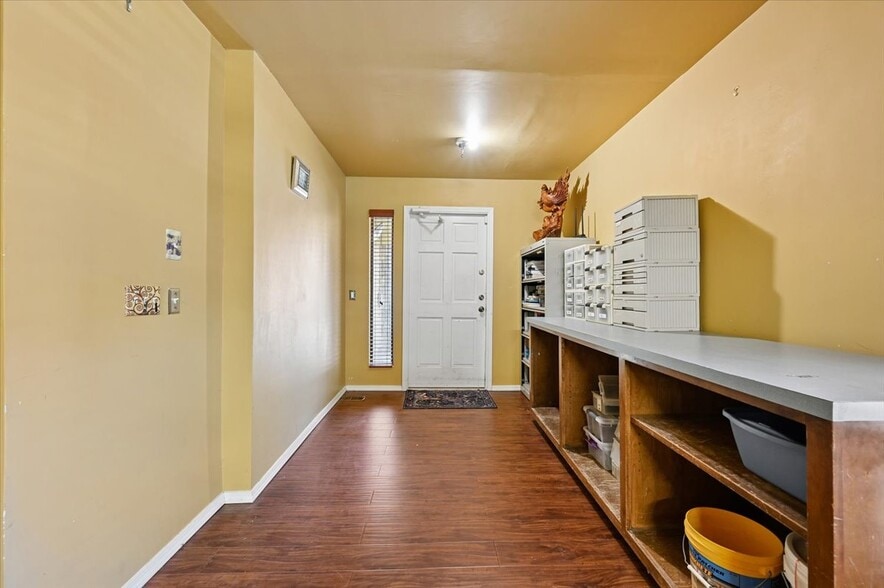 More Photos Of 4940 E 73rd St, Tulsa Office For Sale