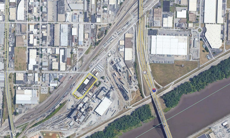 More Photos Of 999 Bedford Rd, North Kansas City Warehouse For Lease