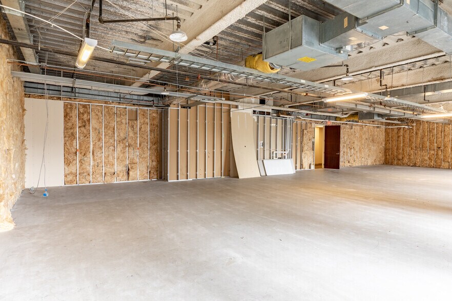 Photo of 7th Floor Ste 725