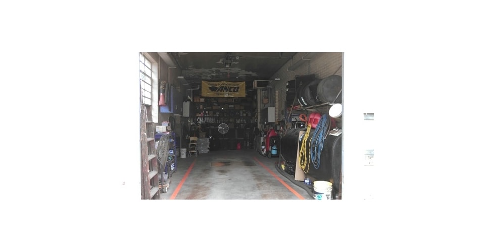 More Photos Of 911 Washington St, Newton Auto Repair For Sale