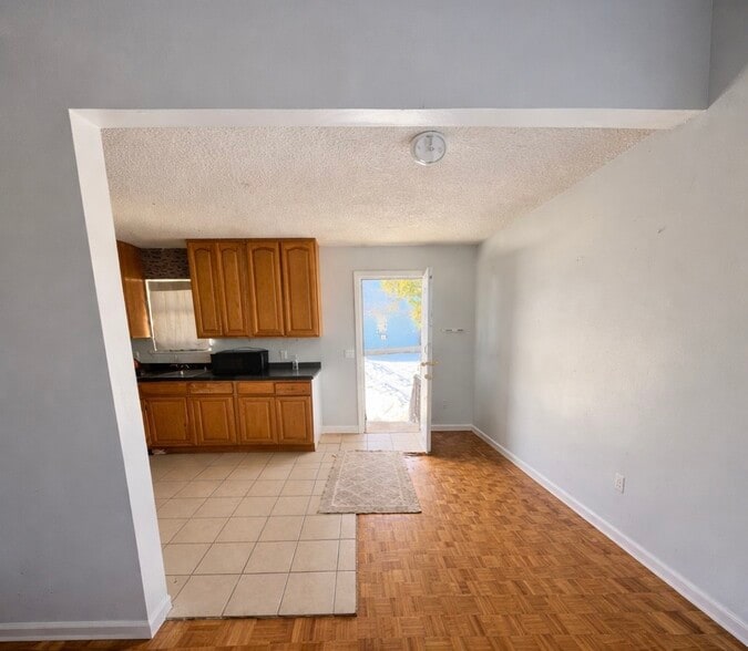 More Photos Of 44 Angel Dr, Waterbury Multifamily For Sale