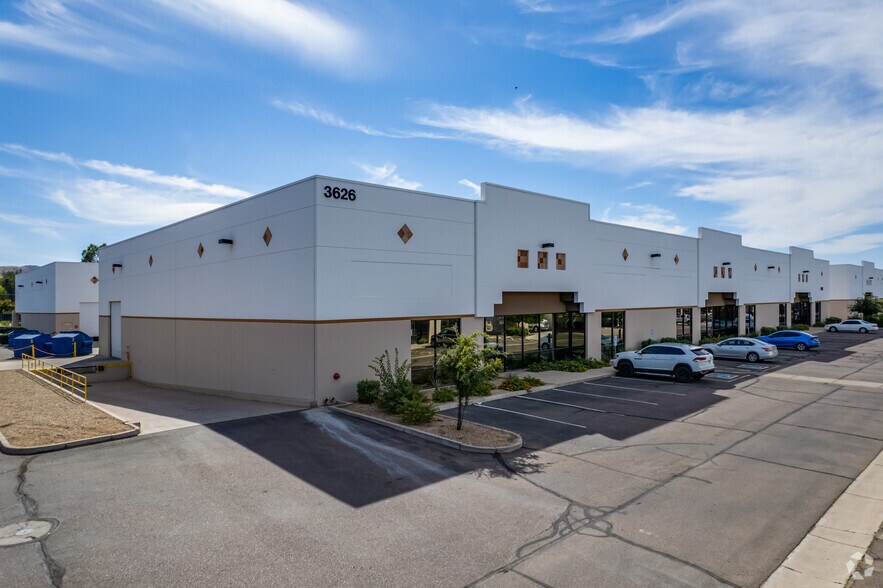 More Photos Of 3602 E Southern Ave, Phoenix Warehouse For Lease