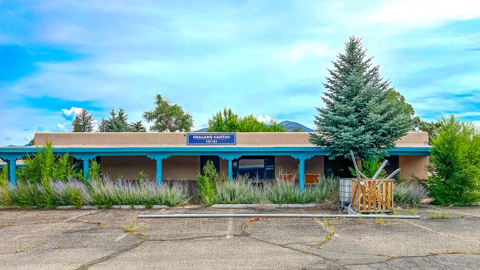 More Photos Of 413 Paseo Del Pueblo Norte, Taos Hotel For Sale