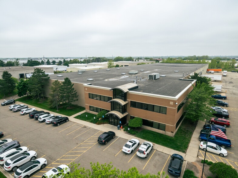 Primary Photo Of 4555 Danvers Dr SE, Grand Rapids Distribution For Lease