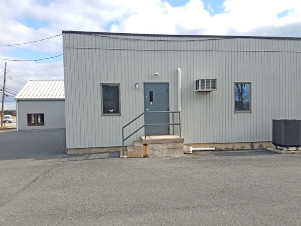 More Photos Of 28 E Main St, New Kingstown Coworking Space