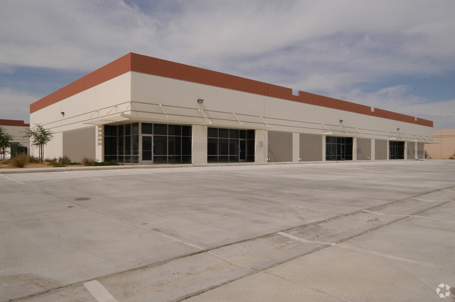 More Photos Of 45090 Golf Center Pky, Indio Warehouse For Sale