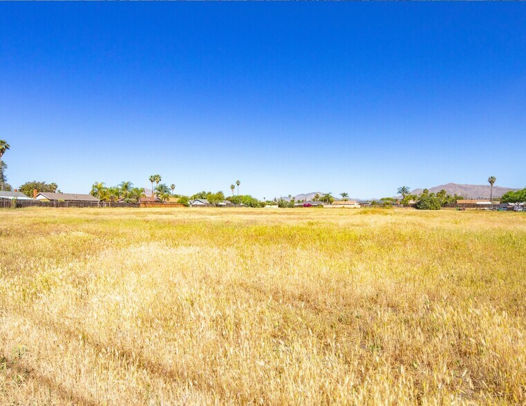 More Photos Of 13989 Moreno Rose Pl, Moreno Valley Land For Sale