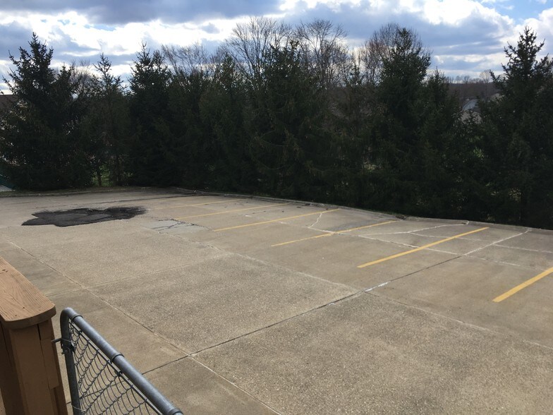 More Photos Of 3006 Mount Vernon Rd, Hurricane Office Residential For Sale