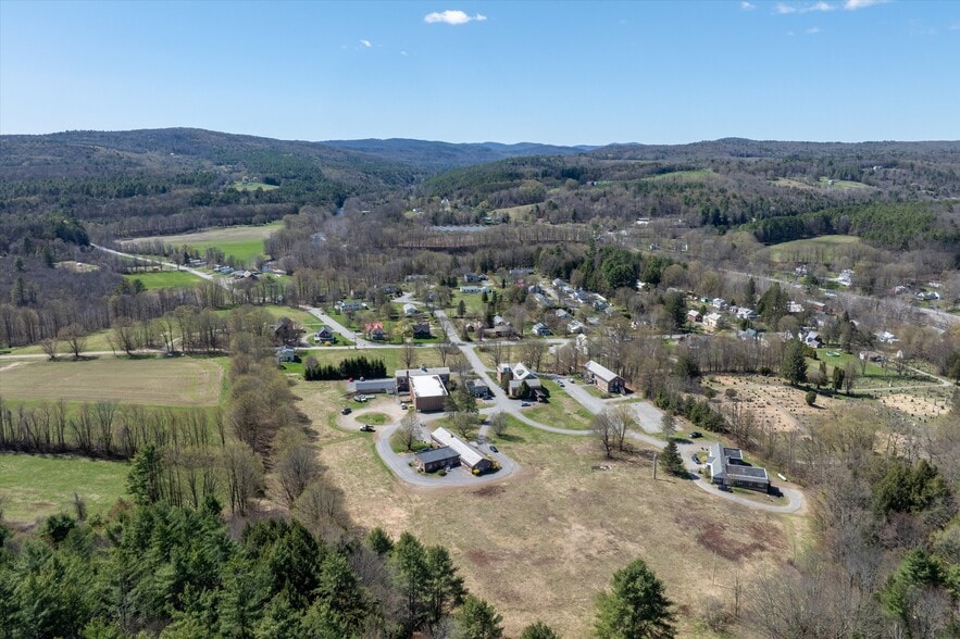 More Photos Of 25 Warner Center Rd, Saxtons River Apartments For Sale