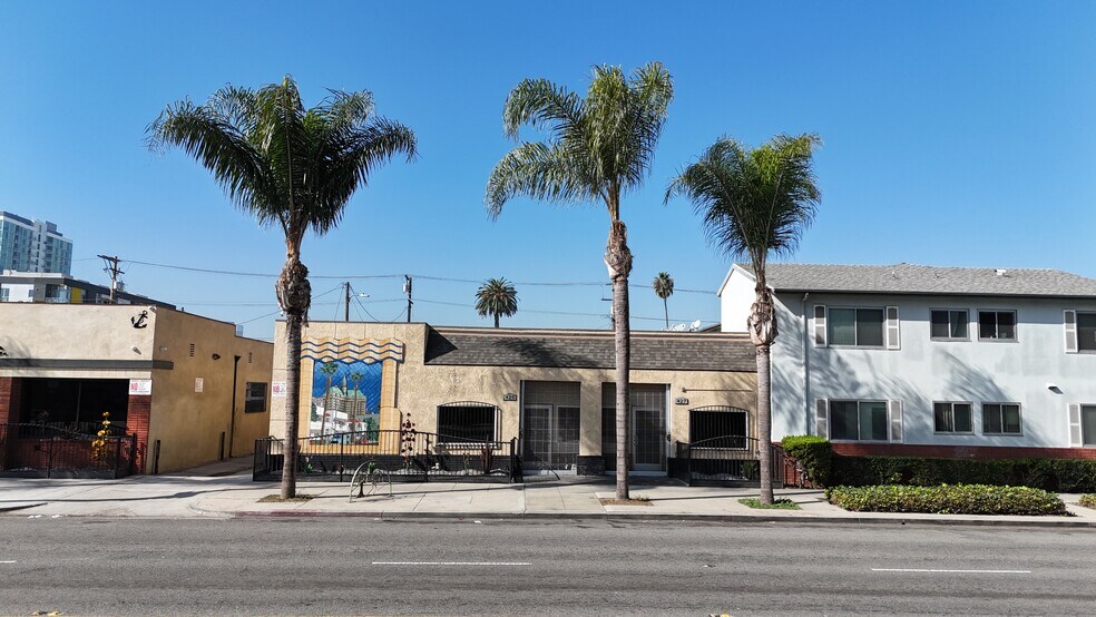 Primary Photo Of 425-427 Atlantic Ave, Long Beach Office For Sale