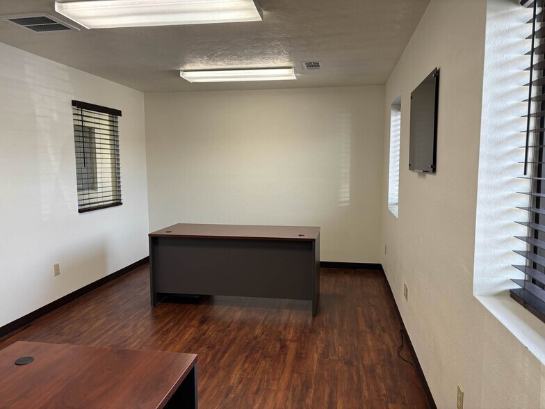 More Photos Of 16910 FM 2920 Rd, Tomball Office For Lease