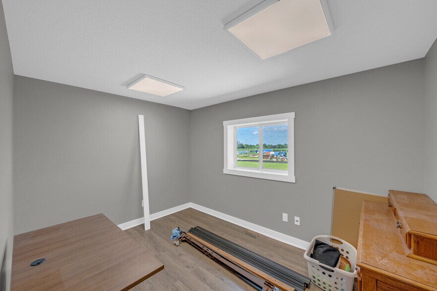 More Photos Of 2618 Eastgate Dr, Boone Industrial For Sale