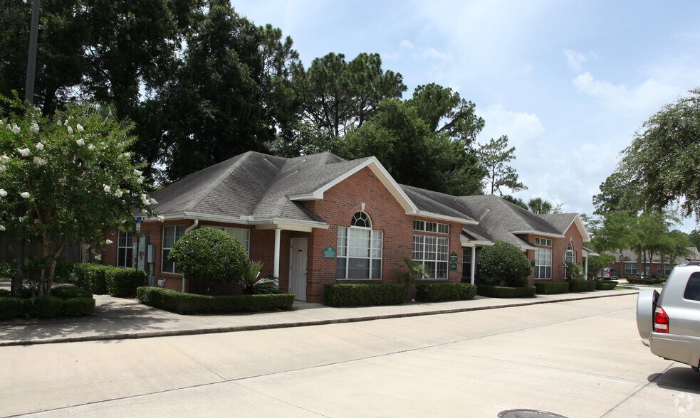 More Photos Of 12443 San Jose Blvd, Jacksonville Medical For Lease