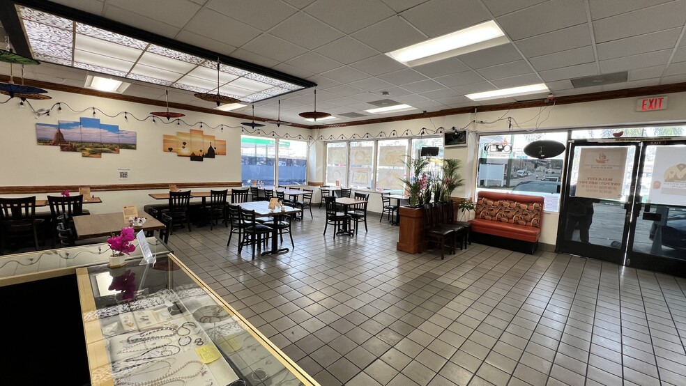 More Photos Of 240 N Virgil Ave, Los Angeles Storefront Retail Office For Lease