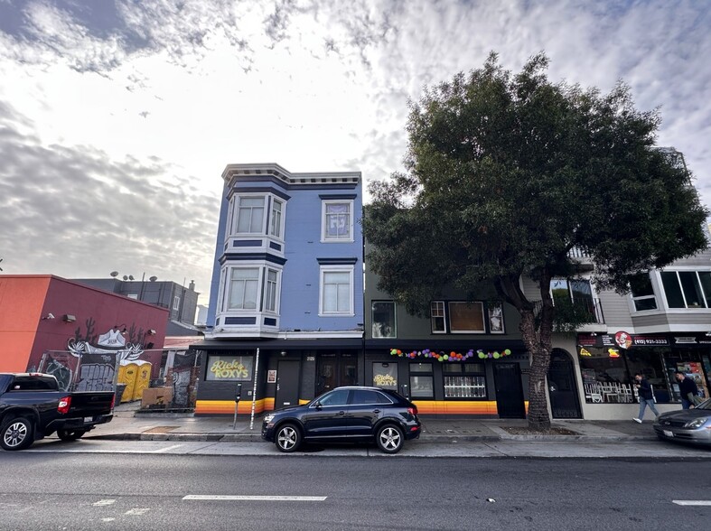 Primary Photo Of 2131-2135 Lombard St, San Francisco Storefront Retail Office For Lease