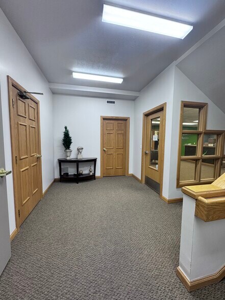 More Photos Of 2560 E 3300 S, Salt Lake City Office For Lease