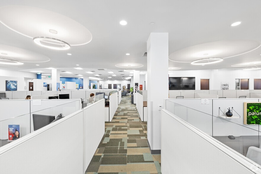 More Photos Of 1501 Biscayne Blvd, Miami Office Residential For Lease