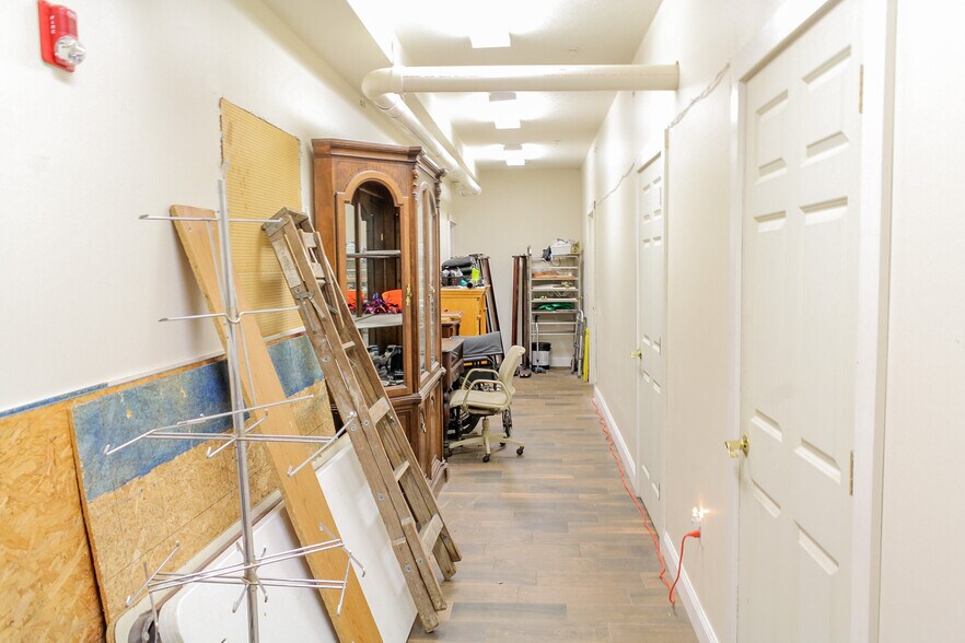 More Photos Of 185 Main St, Cornish Freestanding For Sale