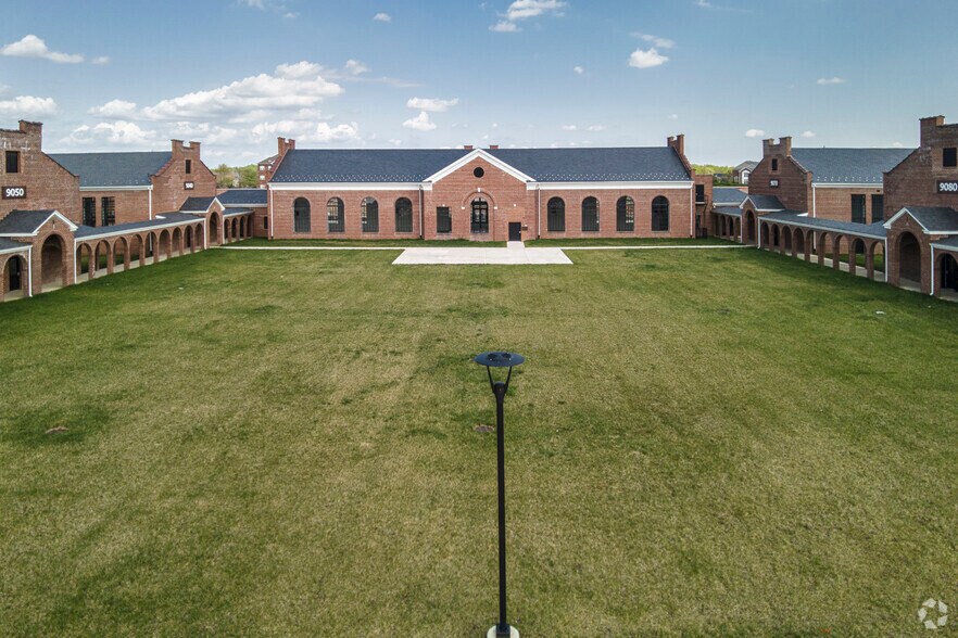More Photos Of Intersection Of Silverbrook Rd & White Spruce Way, Lorton Supermarket For Lease
