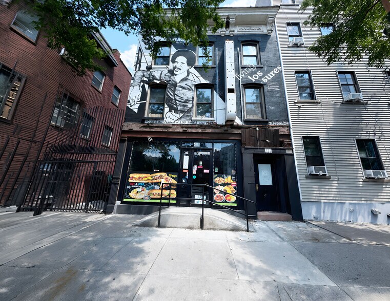 Primary Photo Of 322 Union Ave, Brooklyn Storefront For Lease