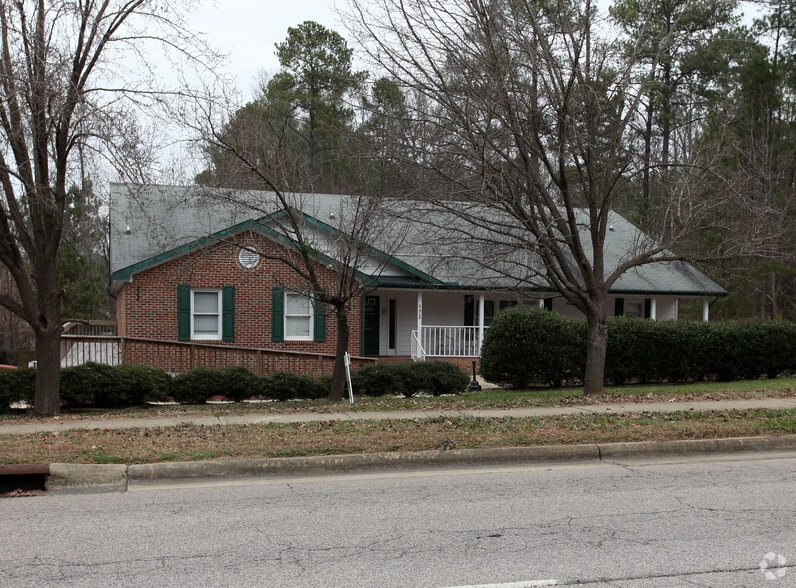 More Photos Of 232 High House Rd, Cary Medical For Lease