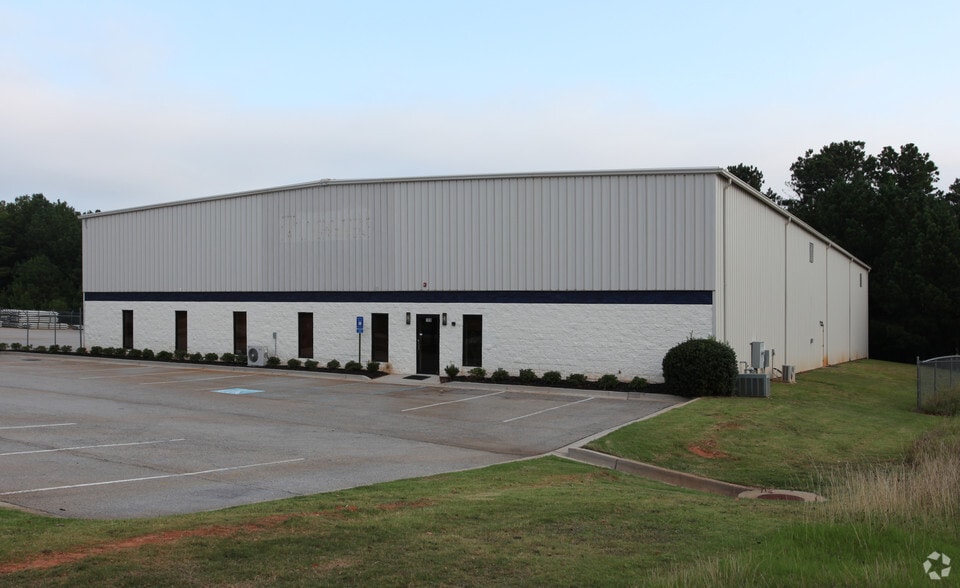 Primary Photo Of 109 Park West Dr, McDonough Warehouse For Lease