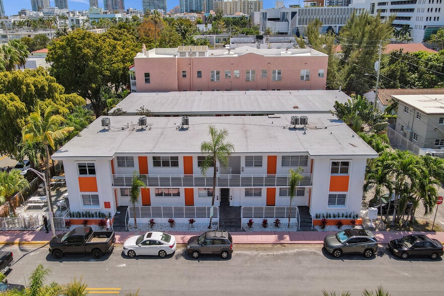 More Photos Of 1000 7th St, Miami Beach Apartments For Sale